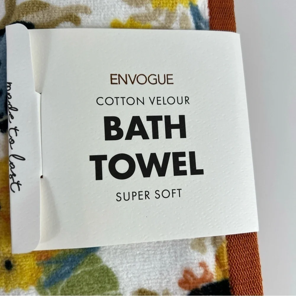 Envogue Bath Towel Set Pumpkins Puppies Dogs Cotton Velour - 4 Piece Set - NEW